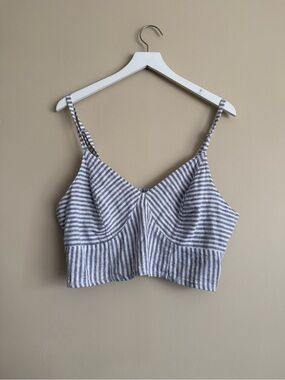Universal Thread Linen Blend Top Size Large